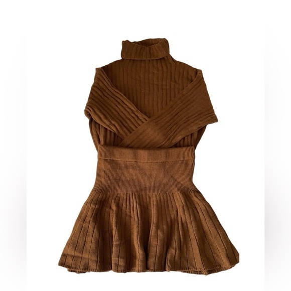 Relaxiva 2pcs Set: Solid Color Turtleneck Sweater And Skirt - Picture 4 of 10